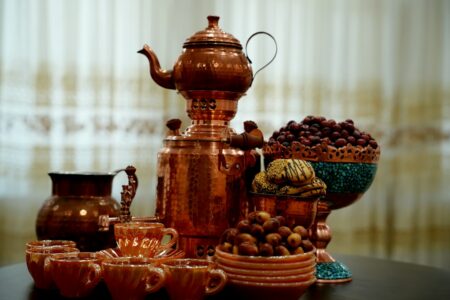 Kaffe og Te: En Dypdykk i Kulturell og Kulinær Nytelse