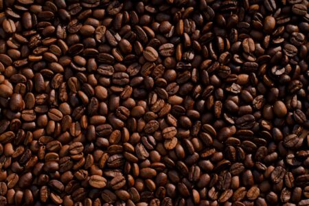 Kaffehistorie: En reise gjennom kaffens opprinnelse og utvikling